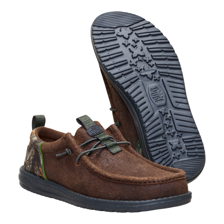 Wally Funk Realtree Edge Suede ÿ Mole Brown/Camo - Image 5
