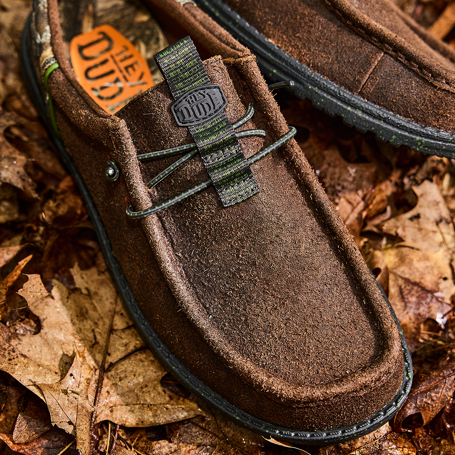 Wally Funk Realtree Edge Suede ÿ Mole Brown/Camo - Image 3